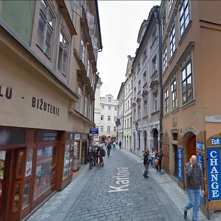 Διαμέρισμα Unique 250m From The Charles Bridge *