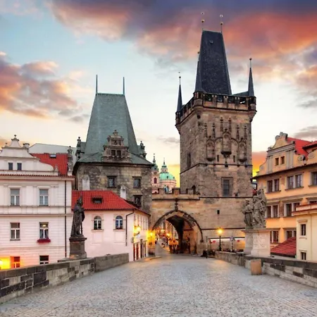 Unique 250m From The Charles Bridge Διαμέρισμα *