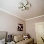 Unique Apartments 250M From The Charles Bridge Apartament Praga