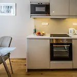 Unique Apartments 250M From The Charles Bridge Praga