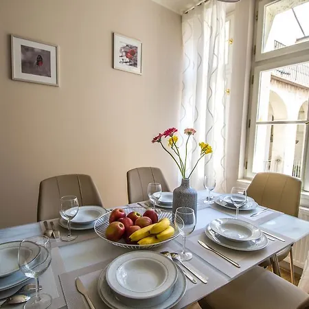 Unique 250m From The Charles Bridge Apartmán Praha